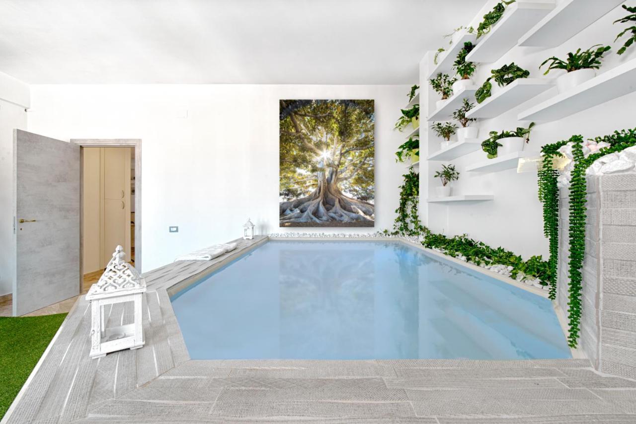 Penthouse Station Luxury Suites & Apartment Бриндизи Экстерьер фото
