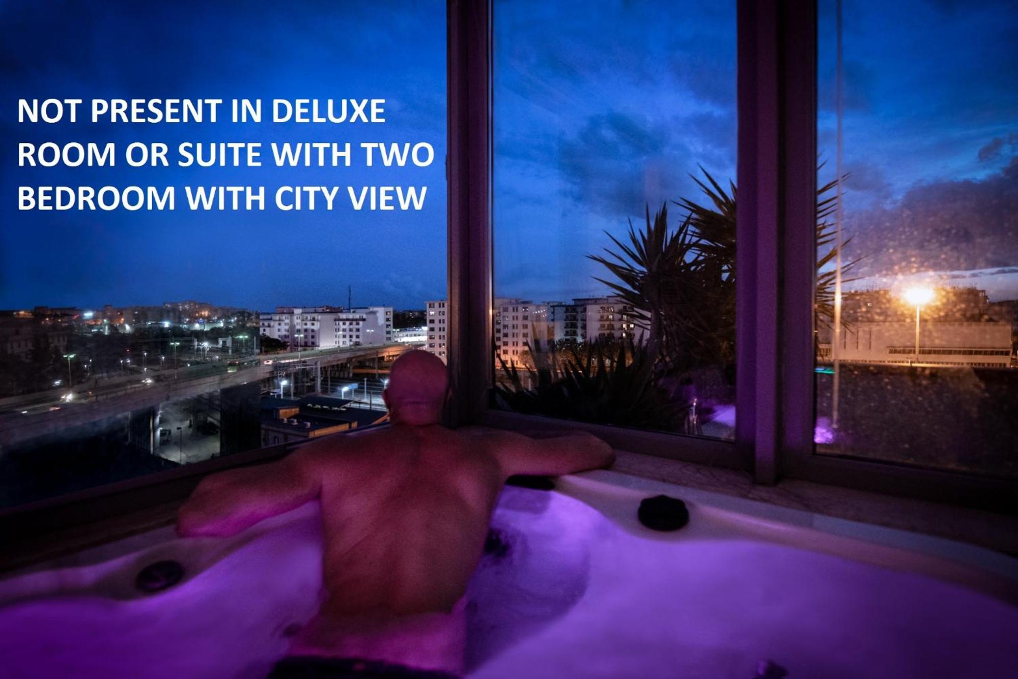 Penthouse Station Luxury Suites & Apartment Бриндизи Экстерьер фото