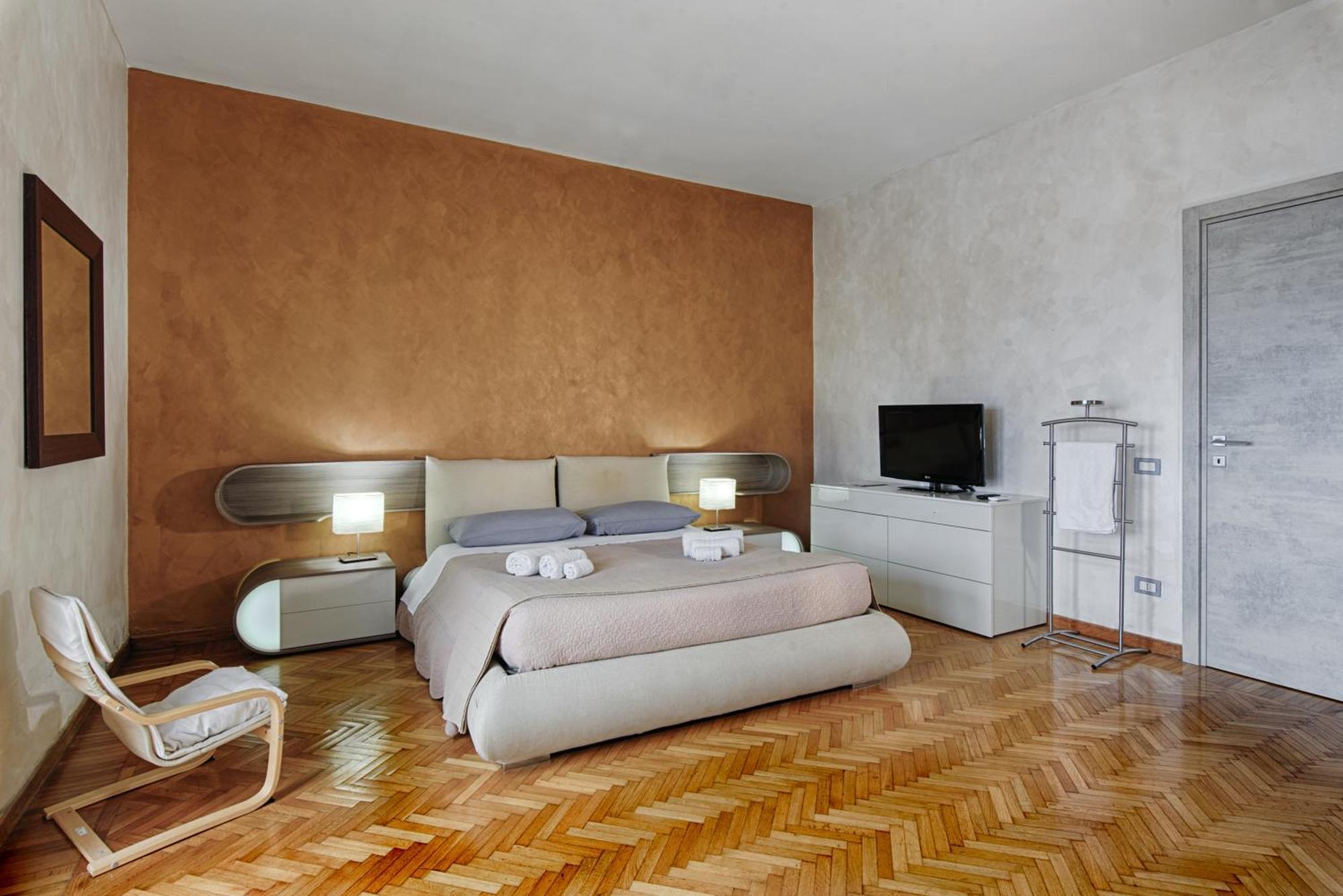 Penthouse Station Luxury Suites & Apartment Бриндизи Экстерьер фото