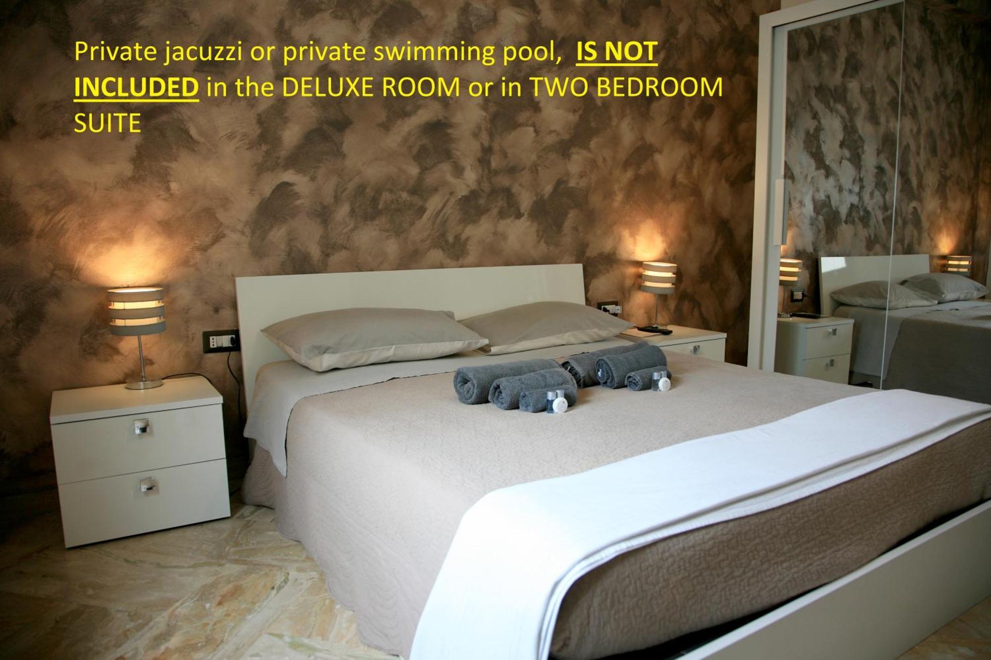 Penthouse Station Luxury Suites & Apartment Бриндизи Экстерьер фото