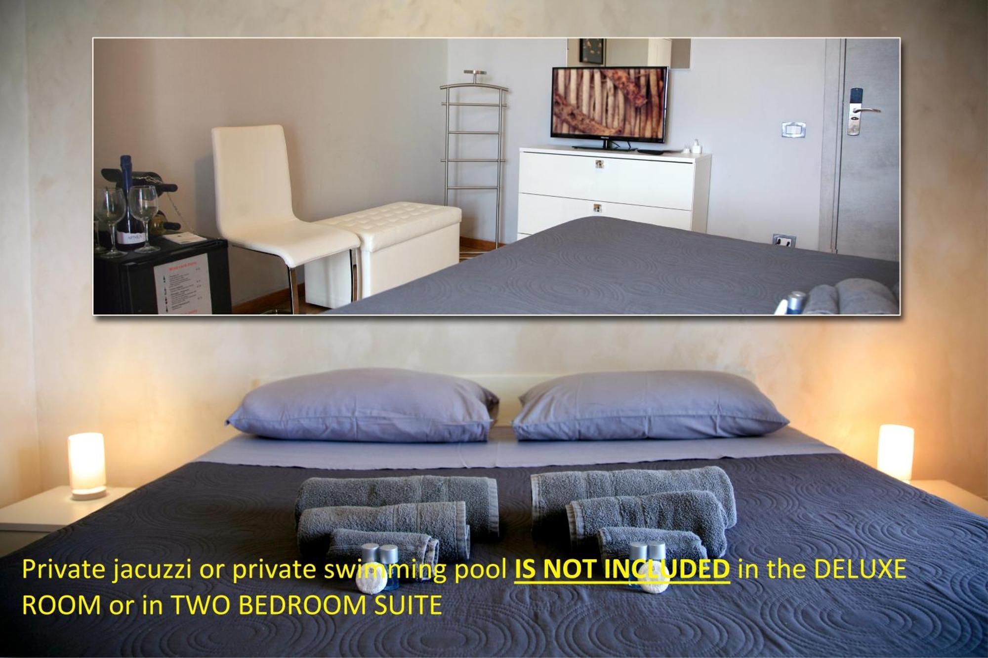 Penthouse Station Luxury Suites & Apartment Бриндизи Экстерьер фото