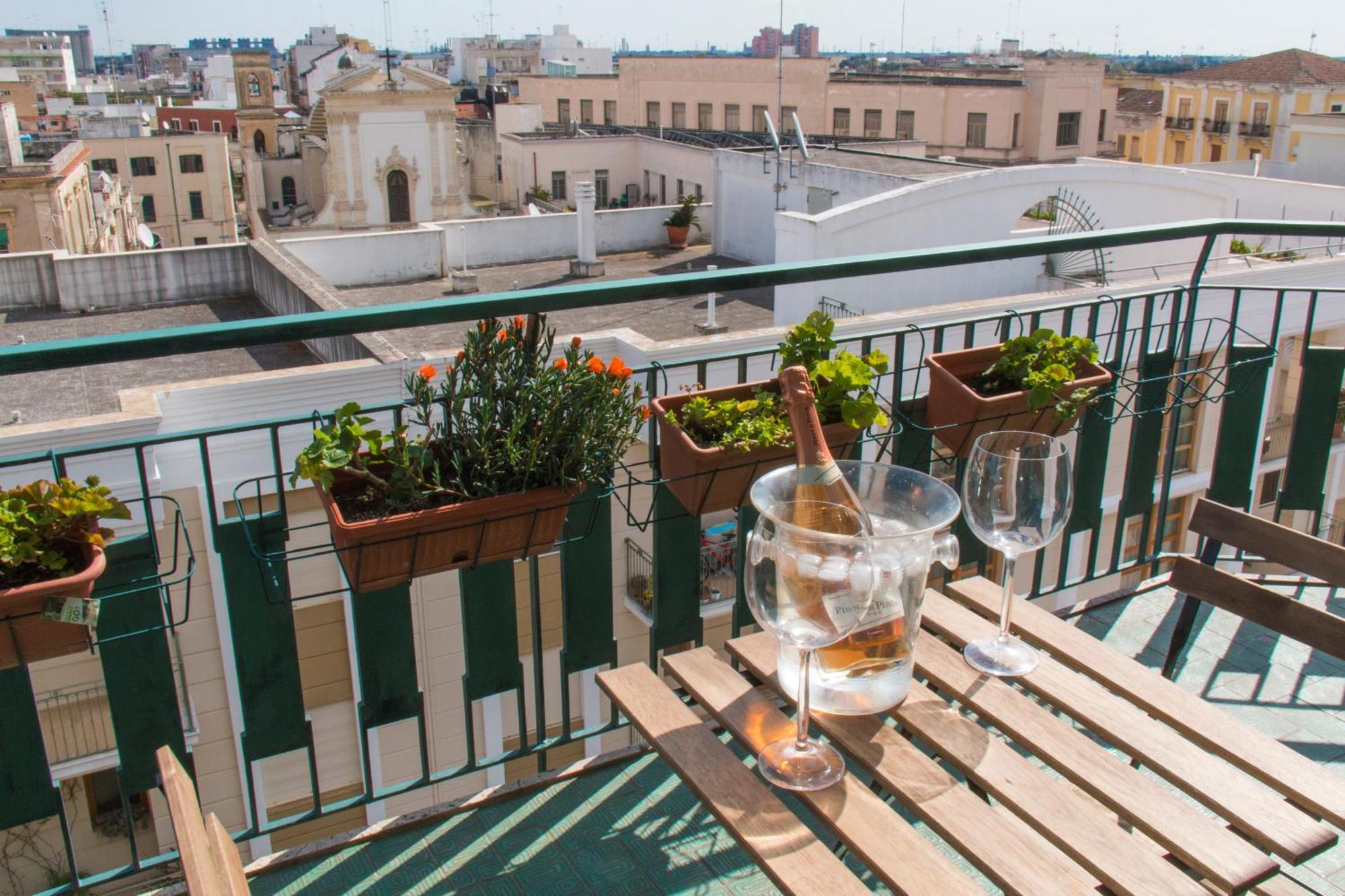 Penthouse Station Luxury Suites & Apartment Бриндизи Номер фото