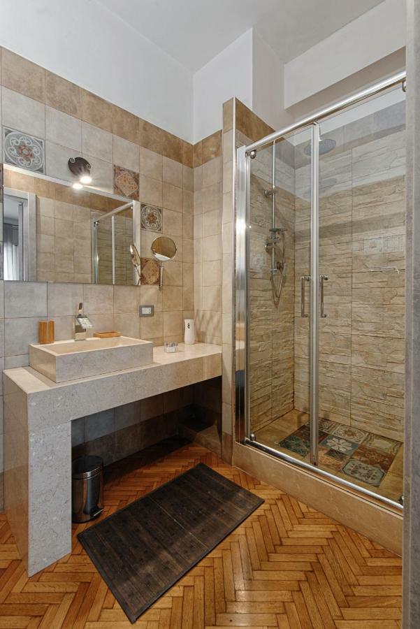 Penthouse Station Luxury Suites & Apartment Бриндизи Экстерьер фото