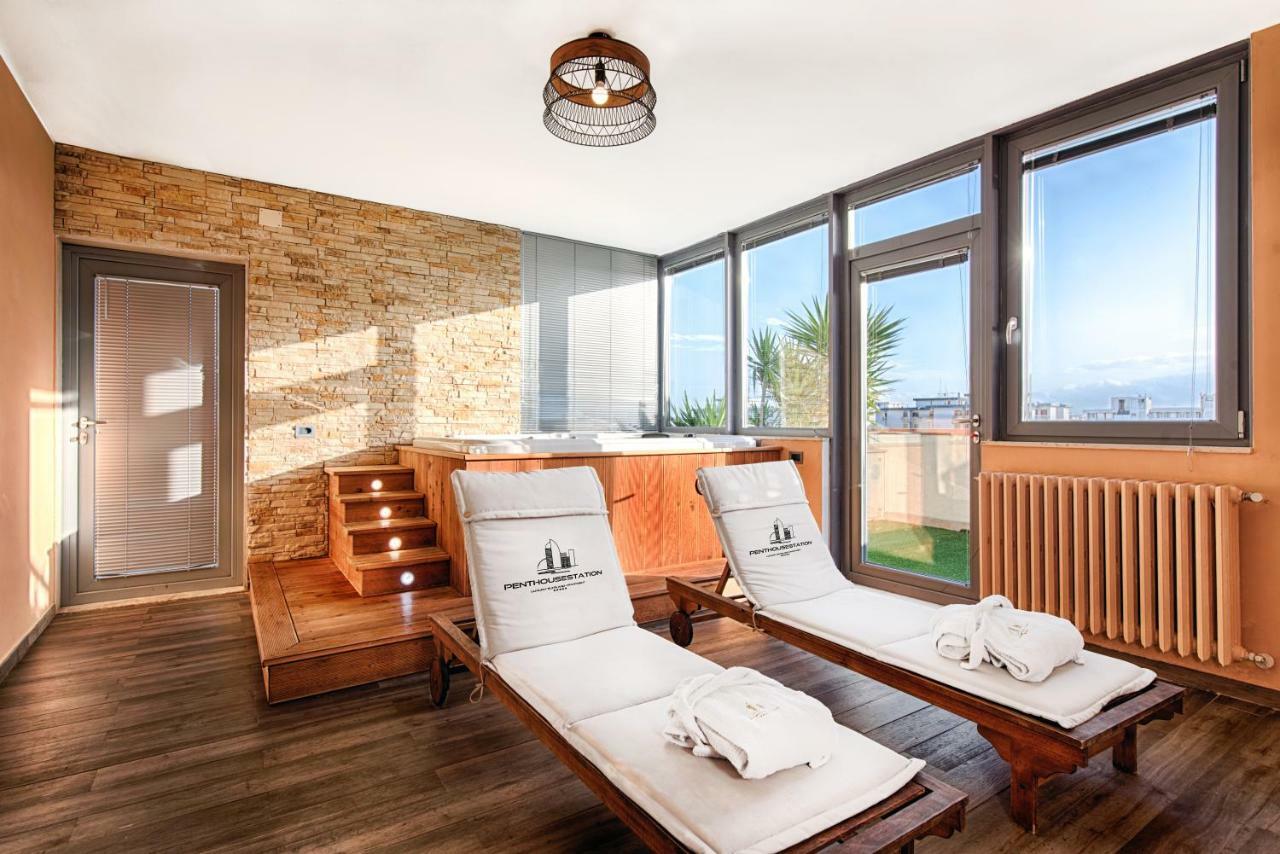 Penthouse Station Luxury Suites & Apartment Бриндизи Экстерьер фото